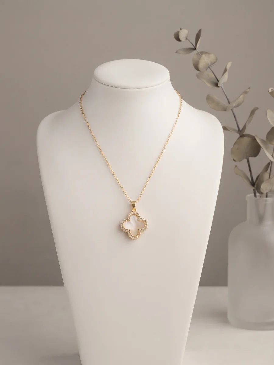 Collier pendentif trèfle nacré | Glam